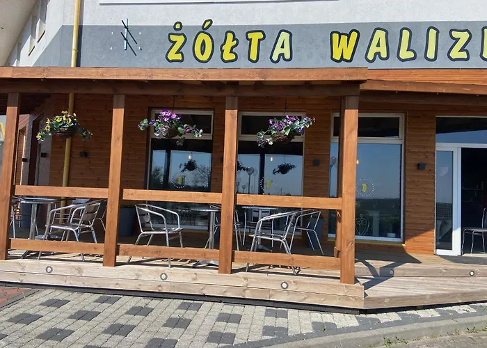 Zolta Walizka Gosciniec